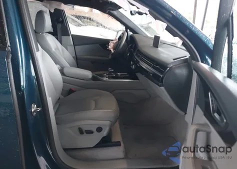 2018 Audi Q7 3.0T Premium из США, поврежденный, VIN WA1VAAF7XJD048591